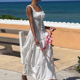 h家欧美女装海岛假日，度假风方领系带吊带长裙纯色波西米亚连衣裙