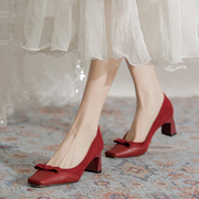 法式气质高跟鞋女春秋真皮复古红色，婚鞋百搭粗跟中跟方头浅口单鞋