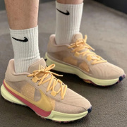Nike/耐克字母哥Zoom Freak 5实战大勾子篮球鞋天空金DX4996-200