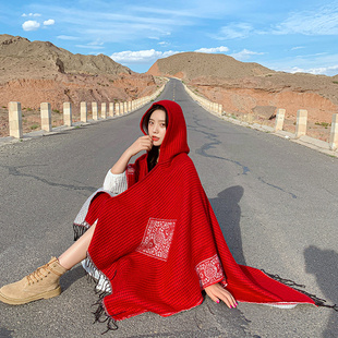 红色披肩斗篷外搭女披风，民族风围巾两用春夏季大西北新疆旅行穿搭