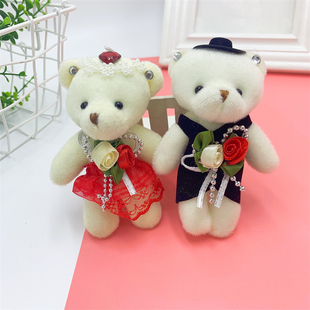 大红色蕾丝婚纱情侣熊对熊花束(熊，花束)包装婚庆，抛洒礼盒装饰毛绒公仔娃娃