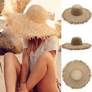夏季时尚拉菲草帽女士潮搭沙滩帽海边度假毛边大檐防晒遮阳帽子