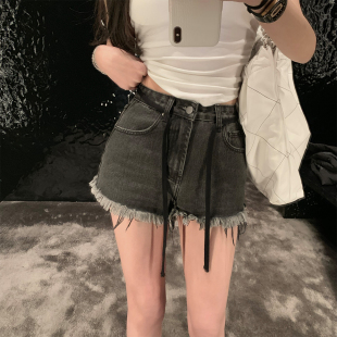 早安樊樊手工拉毛水洗牛仔，短裤女高腰百搭宽松辣妹a字热裤ins潮