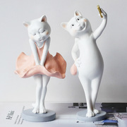 自拍猫创意雕塑家居客厅桌面装饰工艺品摆设女生日礼物树脂小摆件