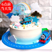 网红创意蛋糕装饰摆件电动小火车轨道男孩，儿童玩具生日烘焙插件