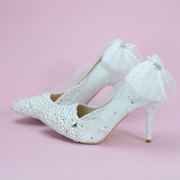婚鞋白色尖头公主蕾丝白色蝴蝶结水钻珍珠婚纱拍照细跟高跟鞋
