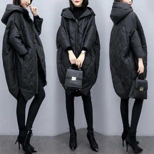 2023女装冬季宽松茧型中长款羽绒服女黑色连帽pu皮白鸭绒外套