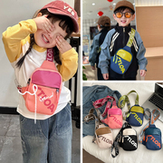韩版拼接儿童包包男童斜挎包时尚小包潮女孩胸包可爱宝宝外出背包