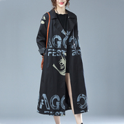 今年流行黑色风衣女2020韩版宽松休闲气质印花中长款秋装外套