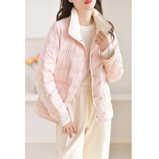 粉色轻薄短款羽绒服女冬季2023双面，可穿白鹅绒(白鹅绒，)外套保暖设计感