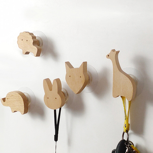 日式创意可爱动物挂钩榉木粘钩免打孔小无痕厨房墙壁门后钥匙衣服