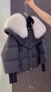 2023冬季今年流行时尚高级感棉衣毛领黑色短款羽绒棉服外套女