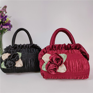 韩版可爱化妆包糖果色，折叠布包迷你妈妈手提包包，女士绣花收纳包