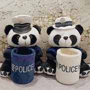 可爱警察熊猫笔筒熊猫毛绒玩具公仔毕业季私人订制logo