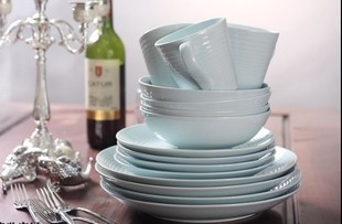 外贸陶瓷瓷器餐具套装，英国rd荡漾浅蓝色，西餐盘汤碗杯28头