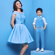 2022展会亲子主题服装影楼全家福拍照母子韩式天蓝色时尚套装