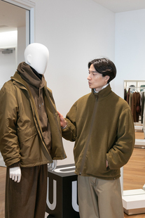 日本优衣库U设计师合作款男装 两面穿立领茄克夹克外套462770