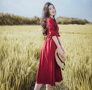 。春夏季复古修身显瘦民族风气质赫本红色蕾丝大摆连衣裙中长