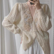 今年流行马海毛珍珠镶嵌开衫外套女2023秋冬乳白色羊绒衫