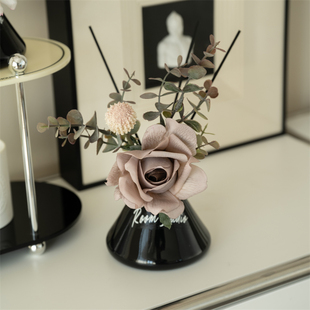 小清新香薰花艺摆件仿真花，假花手感玫瑰，插花套装客厅桌面茶几装饰