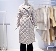 d*wl韩国羽绒服冬季时尚，休闲西装领白鹅绒服女长款腰带款米色