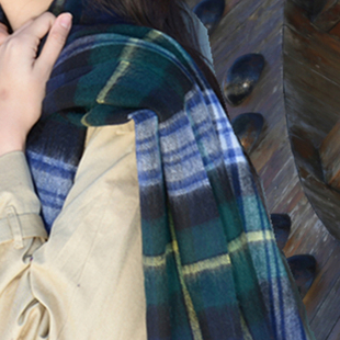 HTB 羊毛格子围巾披肩两用冬季女保暖毛边苏格兰英伦格纹秋季