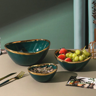 现代陶瓷果盘创意北欧个性轻奢瓜子盘干果盘时尚家用水果盘零食盘