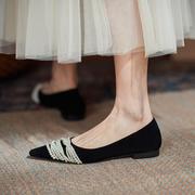 2022年春季欧美珍珠仙女风单鞋女尖头平底复古法式小众淑女鞋