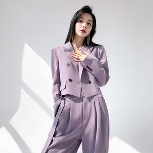 AKSAYA高级设计感小众时尚紫色短款西装套装二件套女2024春季