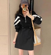 黑色连衣裙女2023夏季韩版立领拼色收腰显瘦高级感休闲t恤卫衣裙