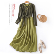 2023秋季纯亚麻连衣裙民族风，女装显瘦气质文艺，范长裙子绿色