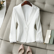 精致有细节~清爽通勤丽人袖口蕾丝，拼接修身篙级白色西装外套春夏