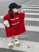 儿童冬季外套2023洋气，加厚红色显白圣诞新牛角(新牛角，)扣连帽年服大衣