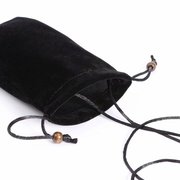 适用于荣耀90pro手机袋，绒布带挂绳超薄纯色手机包