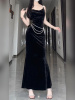 大码优雅气质黑色丝绒吊带连衣裙女秋季高级感气质显瘦鱼尾礼服裙