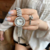 时装表时尚女士手表镶钻手链款指针式贝母面石英防水钢带腕表
