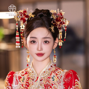 新娘新中式复古秀禾红色造液花，头饰套装古装汉服晨袍花朵发簪