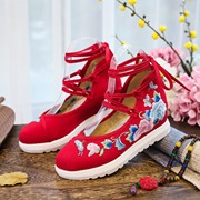 新中式国风鞋女大白底绣花布鞋，高跟坡跟帆布绣花女单鞋系带复古