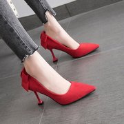红色的高跟鞋猫跟5-8厘米蝴蝶结少女甜美新娘结婚鞋子百搭尖头鞋