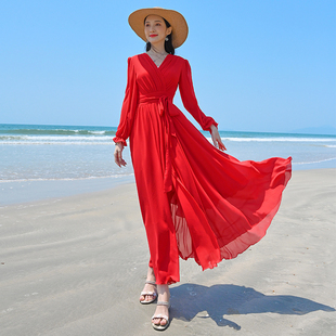 独特设计感连衣裙2023女红色，雪纺收腰显瘦长裙，沙滩裙海边度假