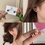 韩国ins滴釉字母h立体耳钉，2023年小巧精致纯银耳环耳饰女