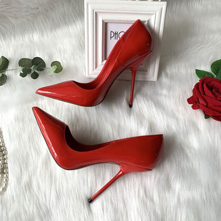 19欧美外贸大红色漆皮，尖头夜店性感女神，超细异型钨钢跟男女高跟鞋
