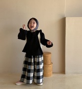 韩国童装女童韩系洋气穿搭大格子，阔腿裤+黑色娃娃衫女宝宝两件套