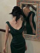 大码性感露背吊带连衣裙法式高级醋酸缎面绿色礼服长裙闺蜜装女装