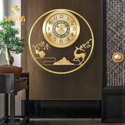 挂钟客厅轻奢装饰圆形钟表新中式黄铜鹿家用古典墙壁挂表创意时钟