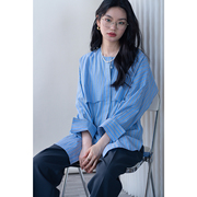 CHIC YAC/设计感风衣式圆领荷叶边经典蓝条纹长袖中长款衬衫女
