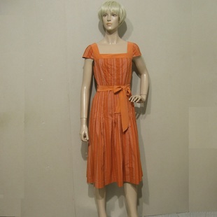 女装依兰elanie样衣橙色，条纹长裙连衣裙，低价销售
