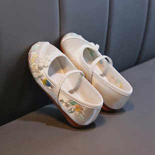 汉服女童绣花鞋老北京儿童手工布鞋民族风古装鞋宝宝表演出小白鞋