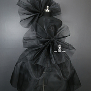 涤纶40目硬网纱布料，蓬蓬裙撑造型，网布装饰阔型设计师面料