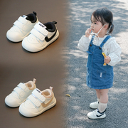 女宝宝鞋子春秋季婴儿软底，学步鞋0一1-2岁小童单鞋婴幼儿小白鞋男